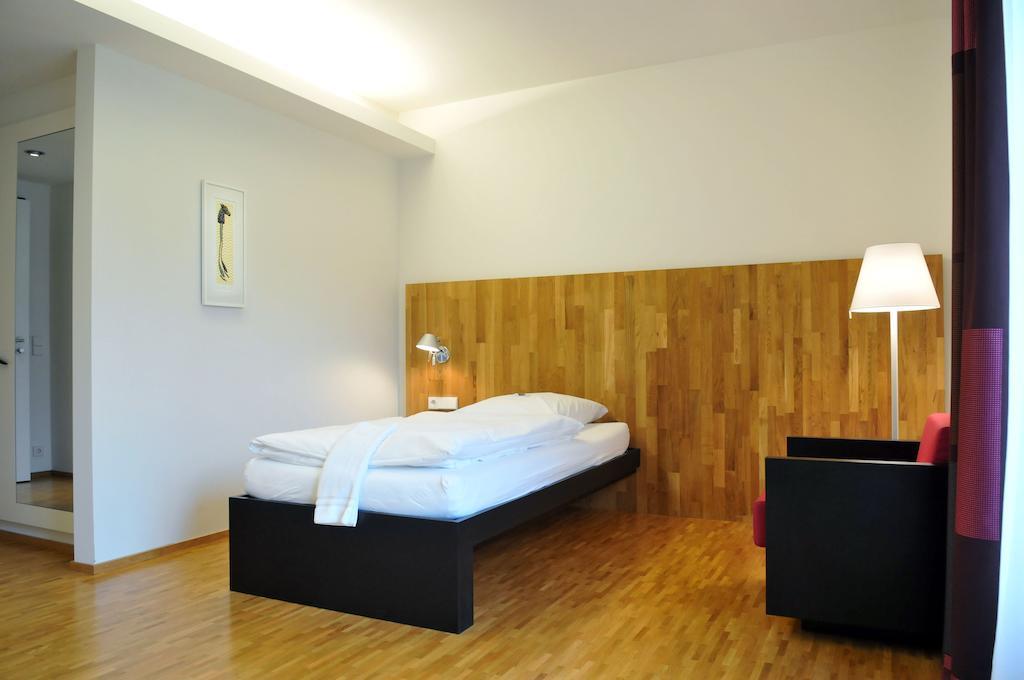 Tagungszentrum Evangelische Akademie Bad Boll Zimmer foto